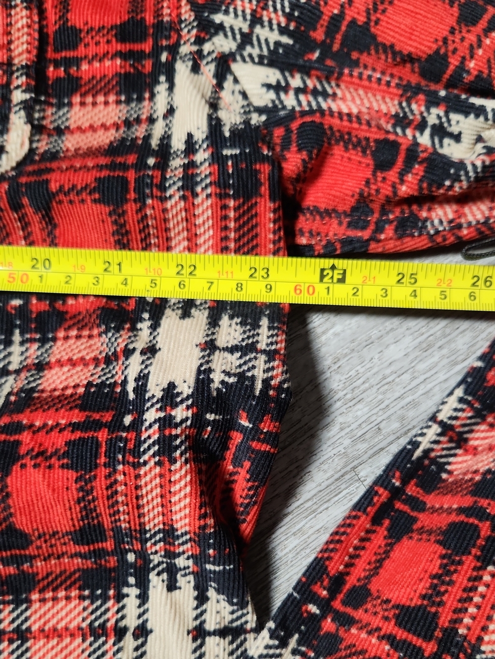Urban Outfitters Red Black Cream Plaid Button-Down Shirt - Picture 3 of 5